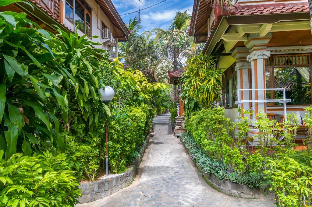 Paradise Palm Beach Bungalows And Dive Center Tulamben  Luaran gambar