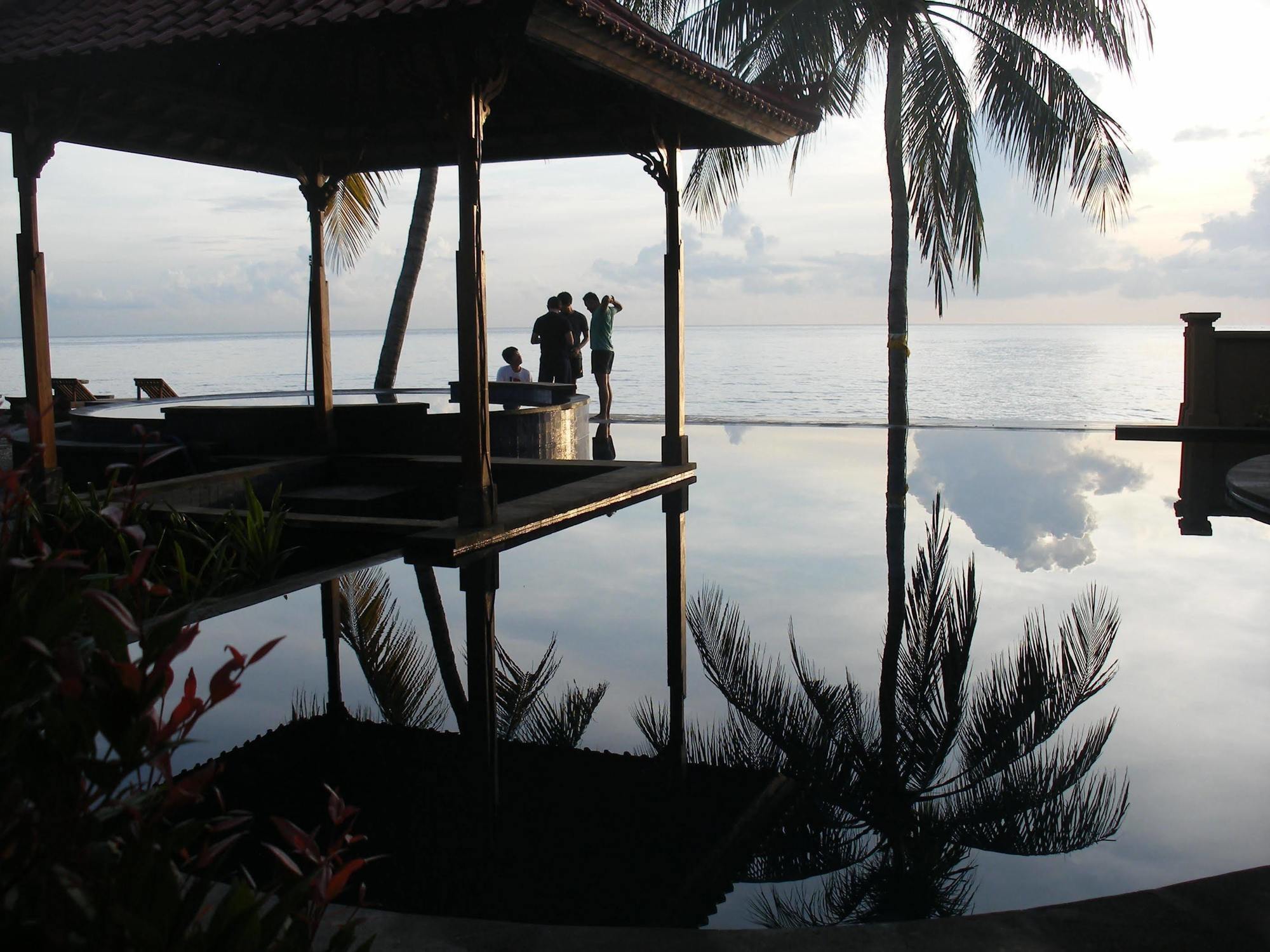 Paradise Palm Beach Bungalows And Dive Center Tulamben  Luaran gambar